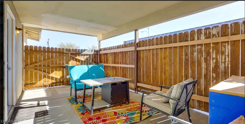 3247 Greenbriar, Las Vegas, NV 89121