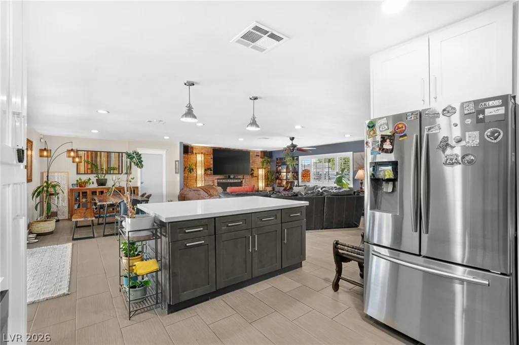 6336 Buckskin, Las Vegas, NV 89108