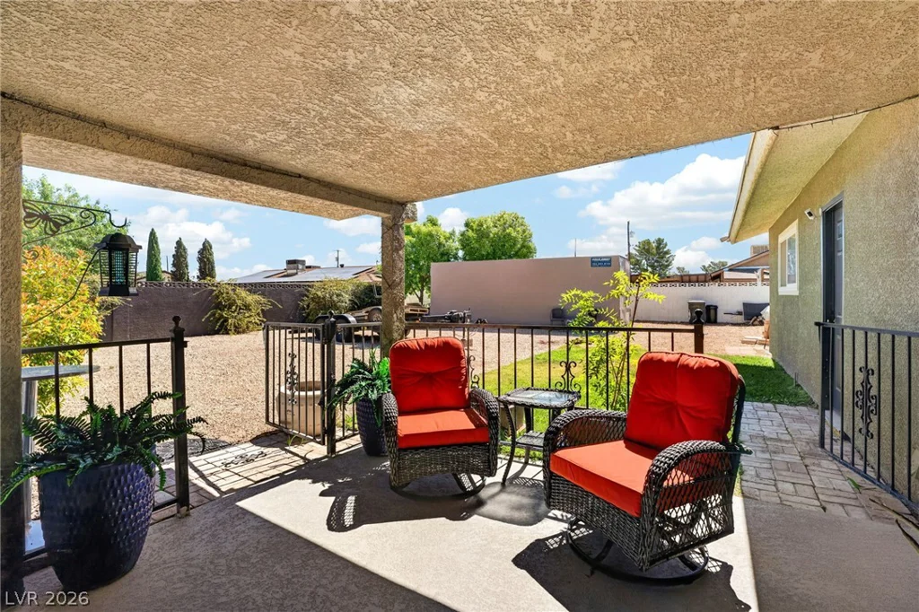6336 Buckskin, Las Vegas, NV 89108