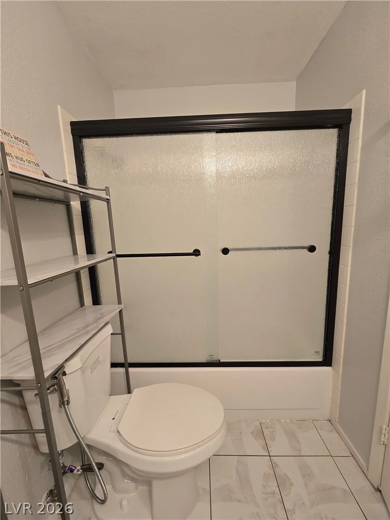 6750 Del Rey, Las Vegas, NV 89146