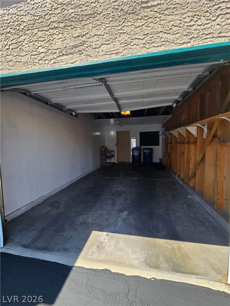 6750 Del Rey, Las Vegas, NV 89146