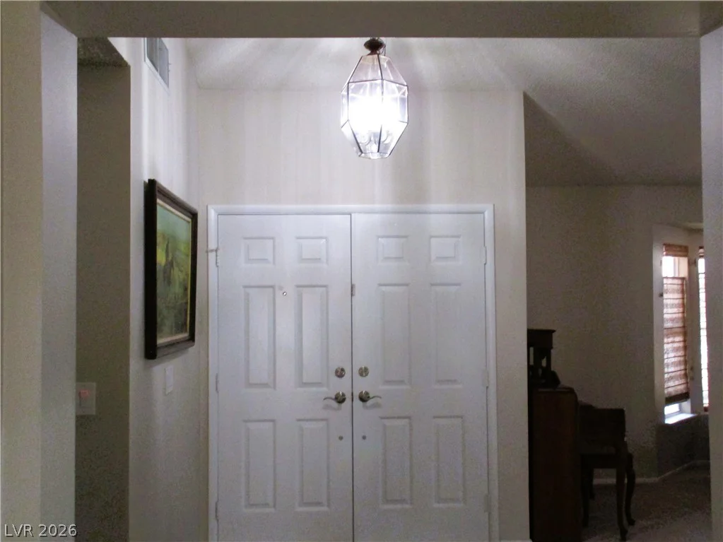 6504 Vicuna, Las Vegas, NV 89146
