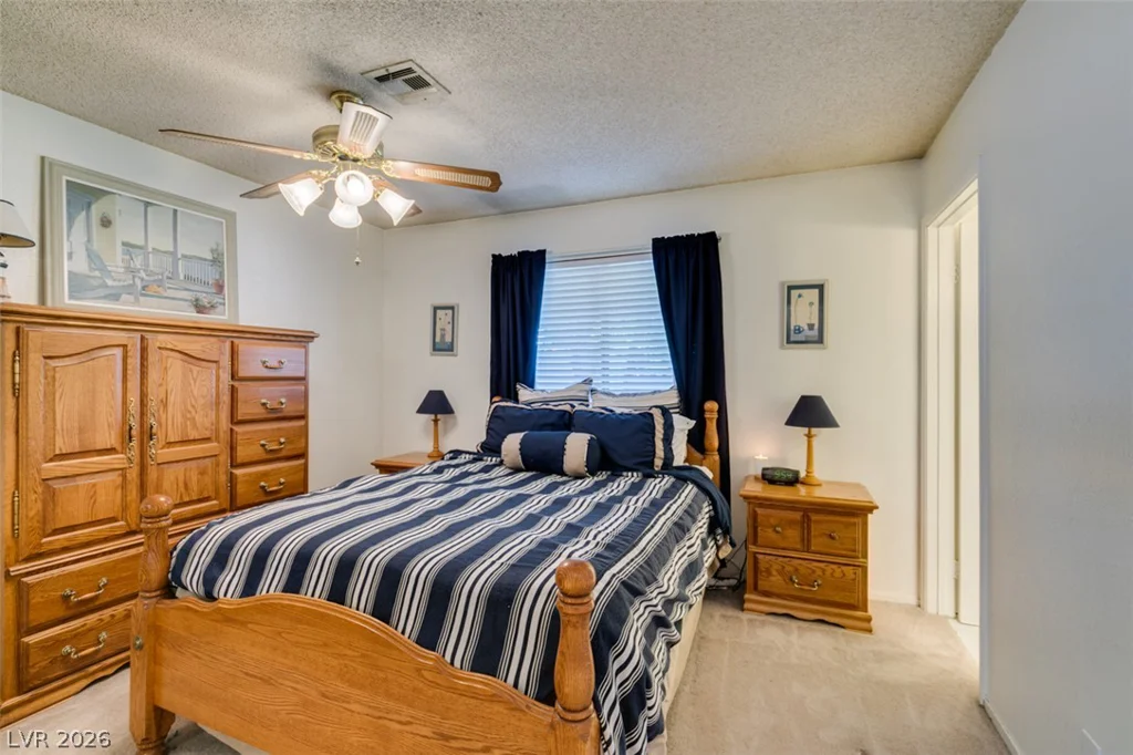 4985 Arizona, Las Vegas, NV 89104