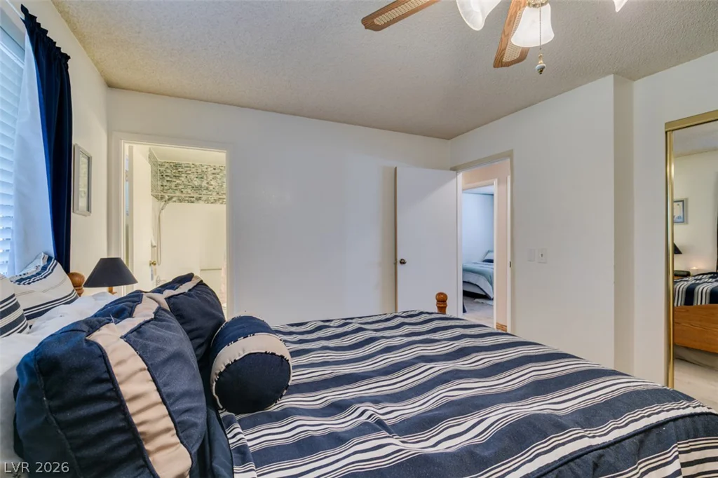 4985 Arizona, Las Vegas, NV 89104