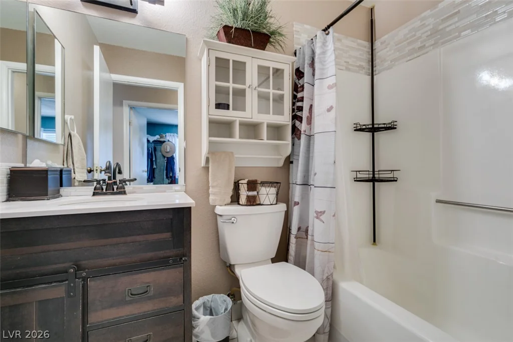 4985 Arizona, Las Vegas, NV 89104