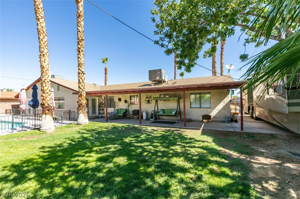 4985 Arizona, Las Vegas, NV 89104
