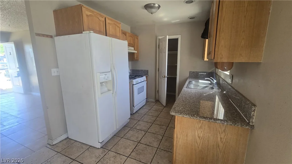 3020 Arrowhead, North Las Vegas, NV 89030