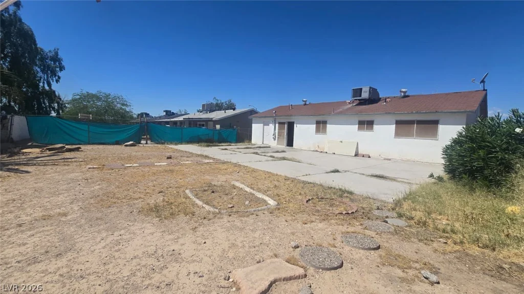 3020 Arrowhead, North Las Vegas, NV 89030