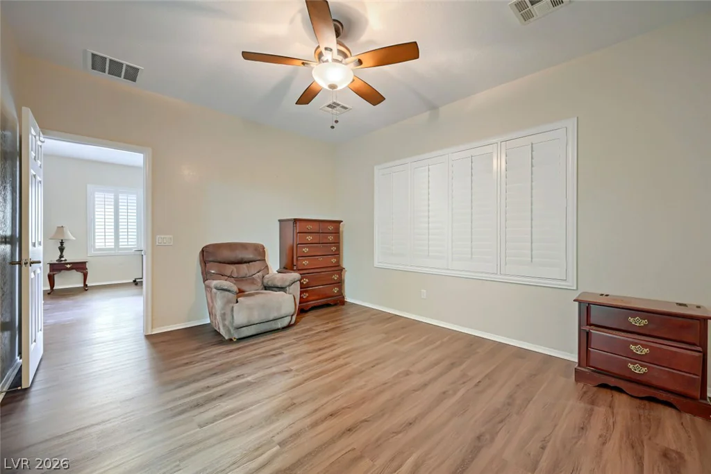 6145 Wheat Penny, Las Vegas, NV 89122