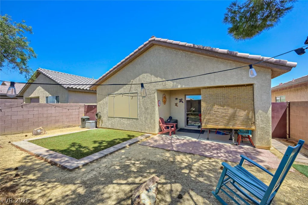 6145 Wheat Penny, Las Vegas, NV 89122