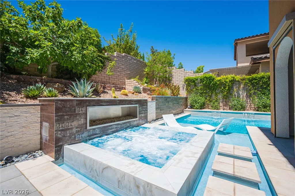 437 Beautiful Hill, Las Vegas, NV 89138