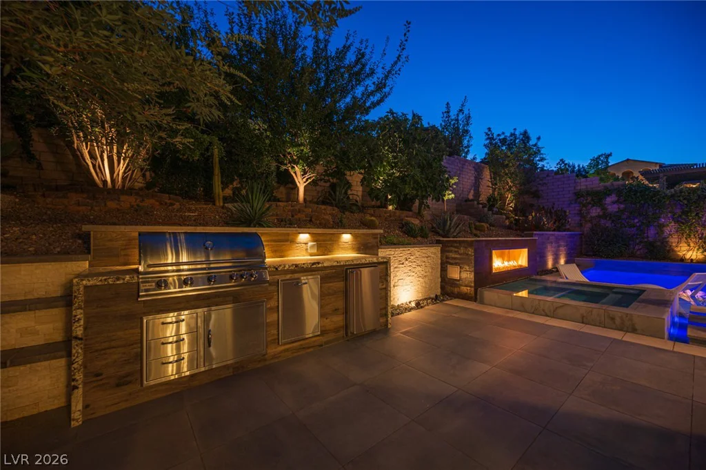 437 Beautiful Hill, Las Vegas, NV 89138