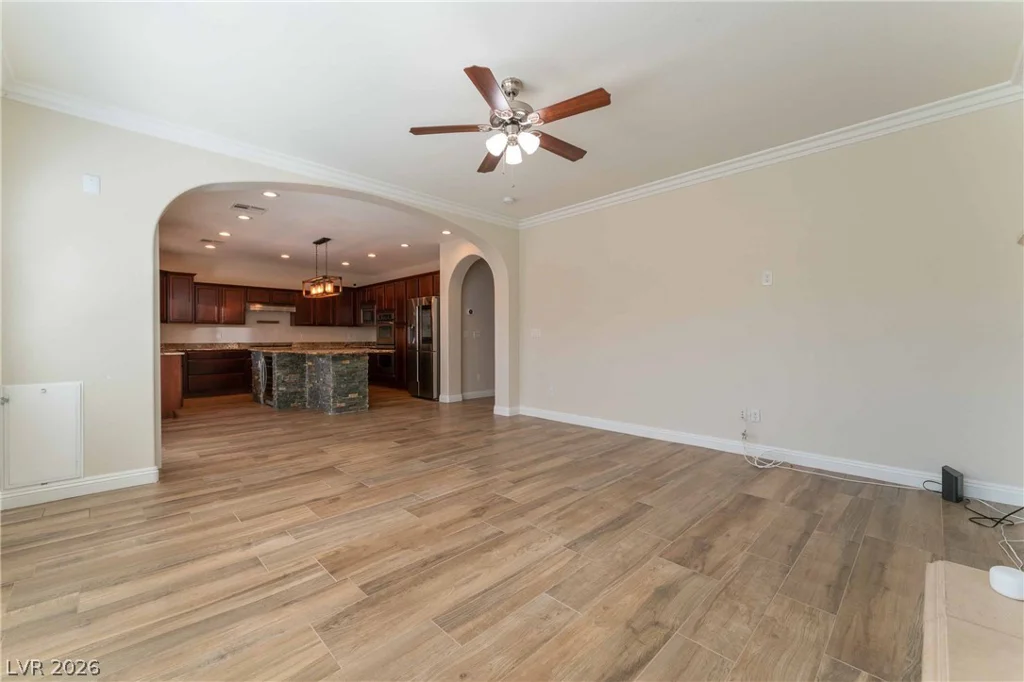 11577 Hadwen, Las Vegas, NV 89135