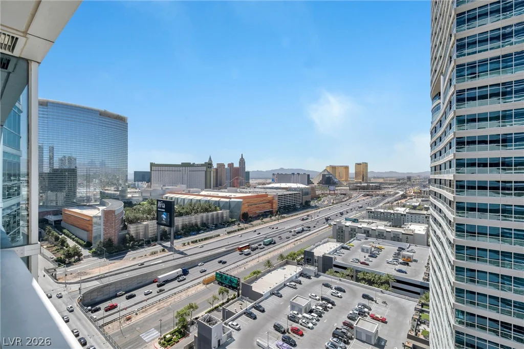 4471 Dean Martin, Las Vegas, NV 89103
