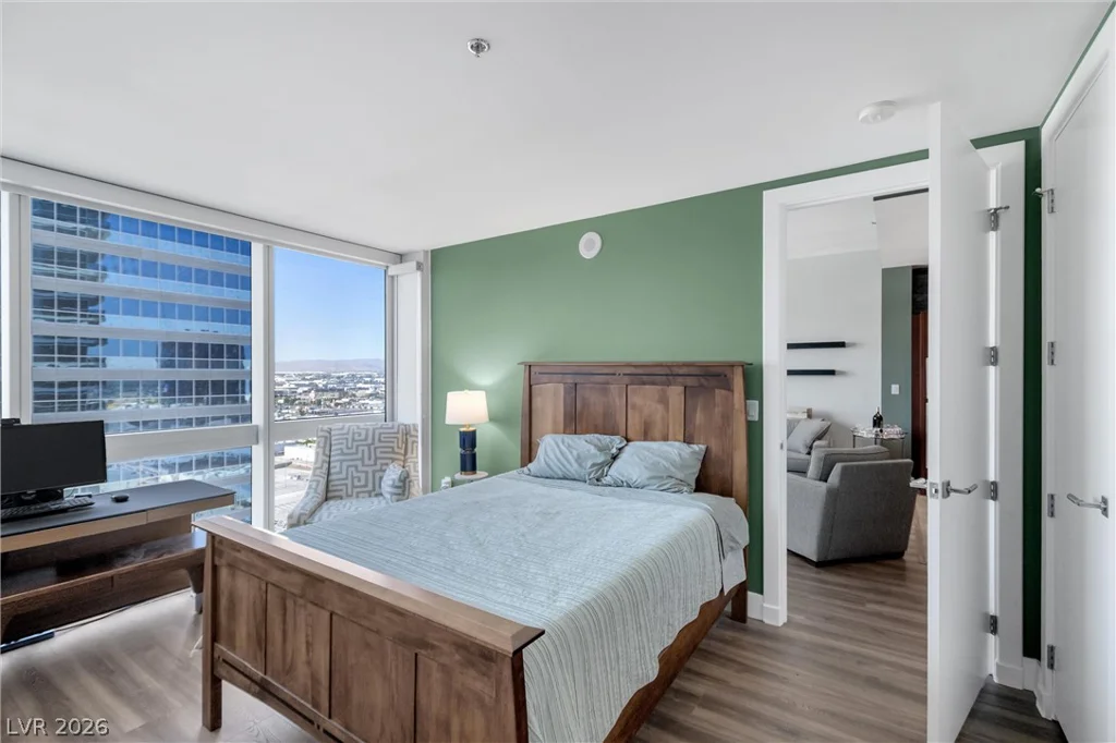 4471 Dean Martin, Las Vegas, NV 89103