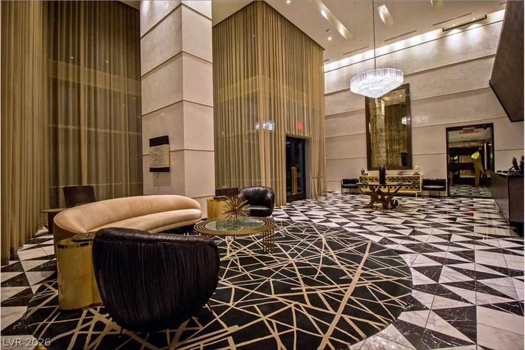 4471 Dean Martin, Las Vegas, NV 89103