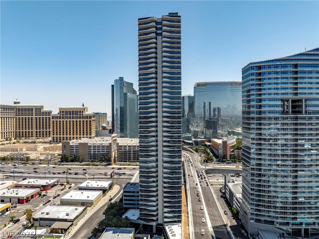 4471 Dean Martin, Las Vegas, NV 89103