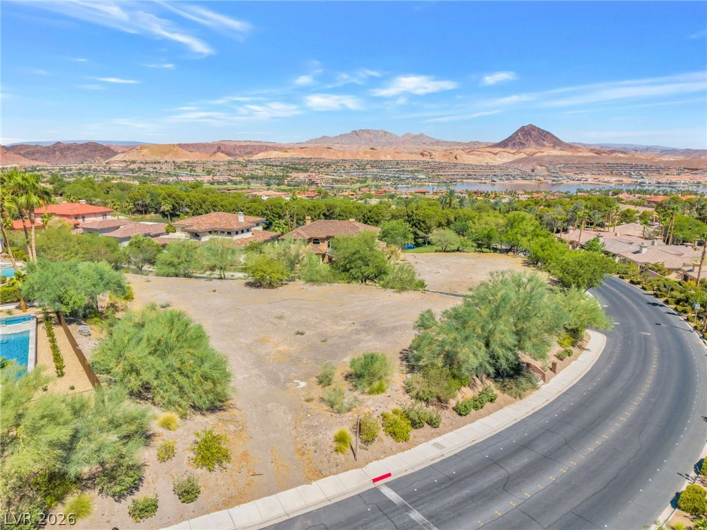 20 Camino Barcelona, Henderson, NV 89011