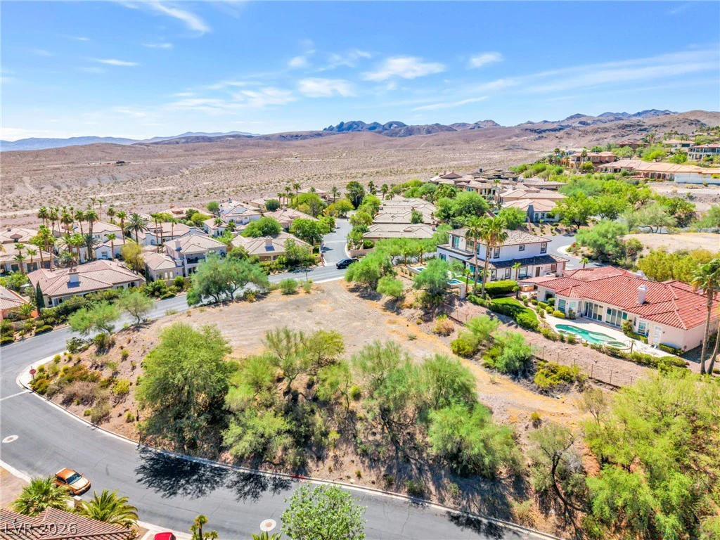 20 Camino Barcelona, Henderson, NV 89011