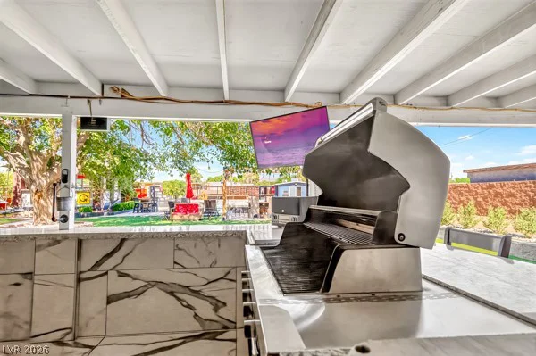 2295 Gateway, Las Vegas, NV 89115