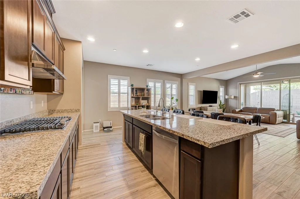 604 Our Heritage, Henderson, NV 89011
