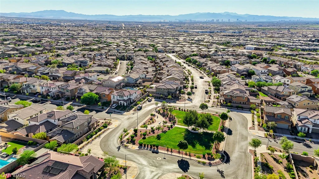 604 Our Heritage, Henderson, NV 89011