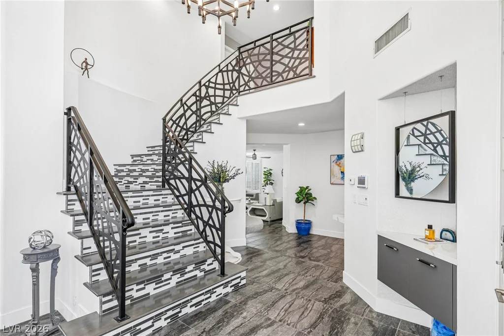 32 Daisy Meadow, Henderson, NV 89074