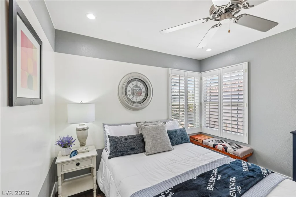 32 Daisy Meadow, Henderson, NV 89074