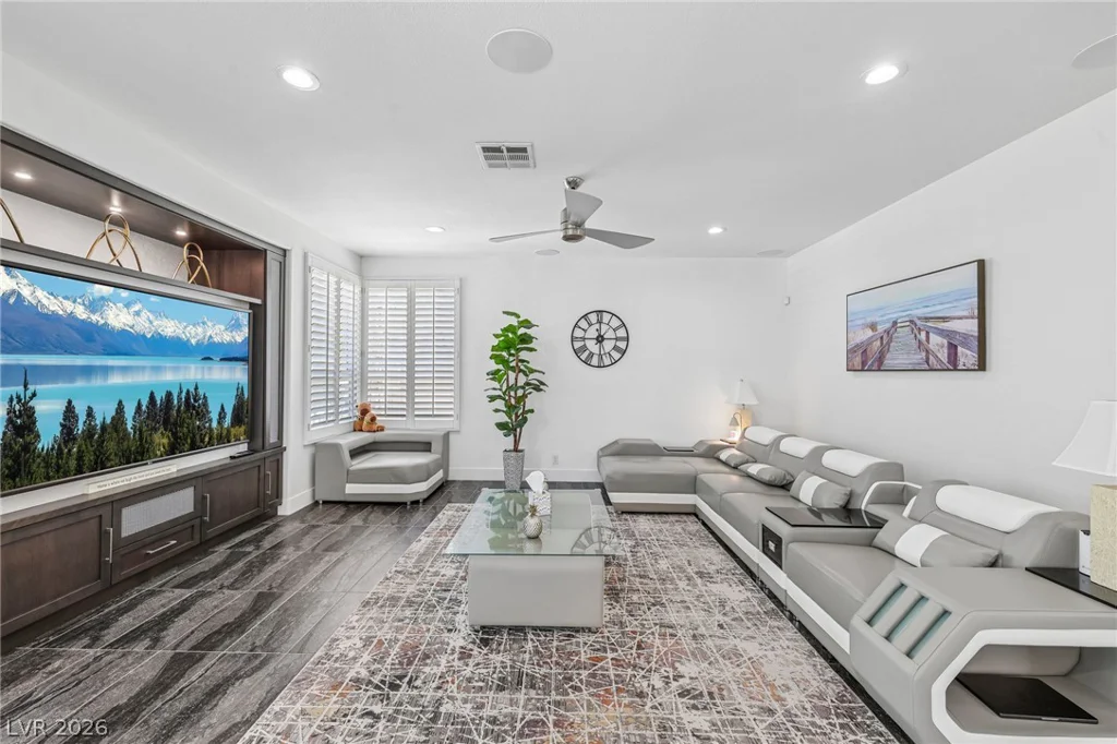 32 Daisy Meadow, Henderson, NV 89074