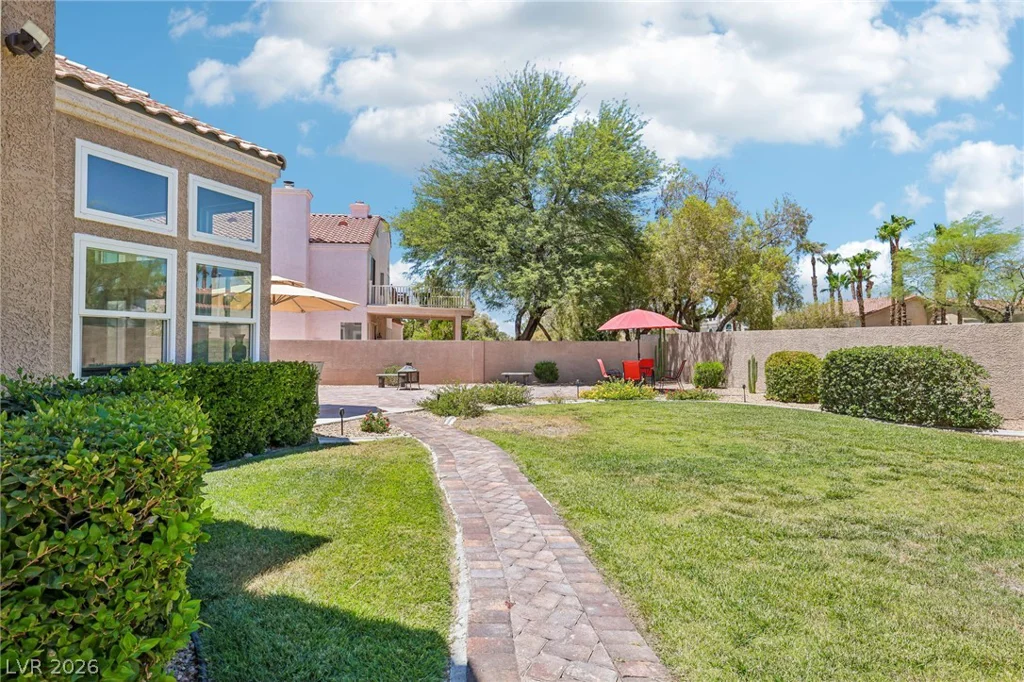 32 Daisy Meadow, Henderson, NV 89074