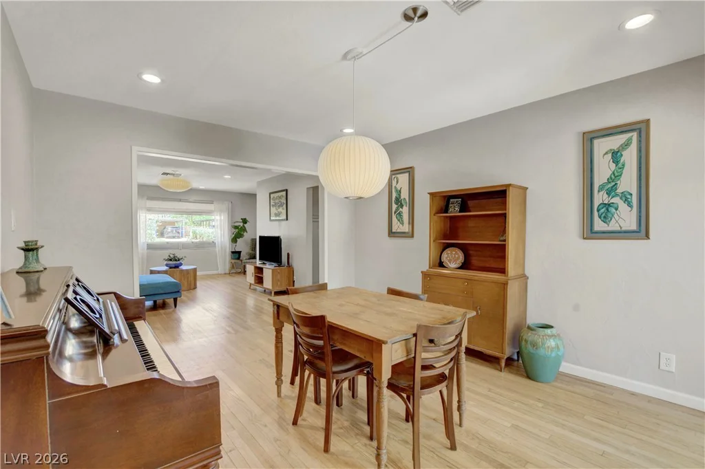 1349 Douglas, Las Vegas, NV 89102