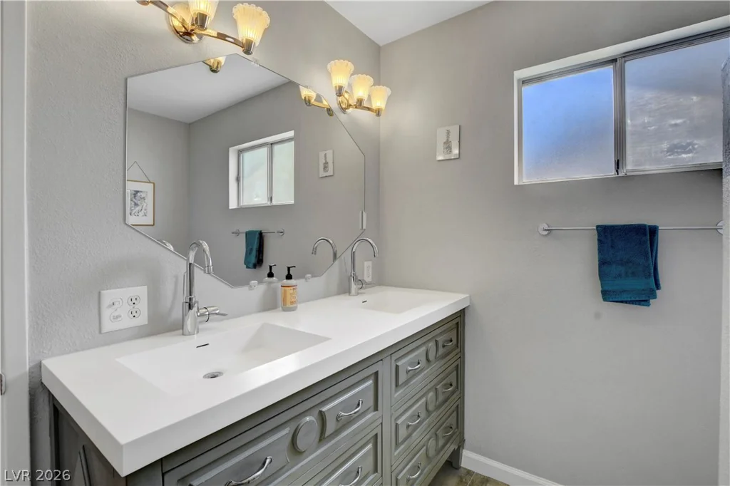 1349 Douglas, Las Vegas, NV 89102