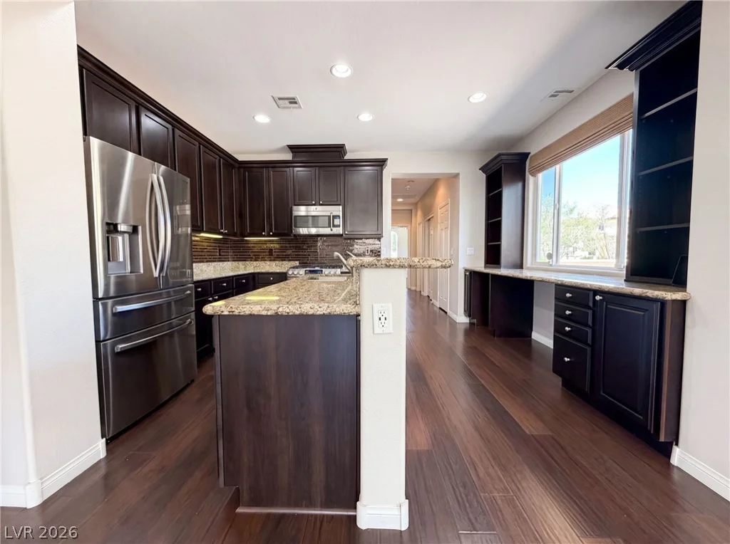 908 Baronet, Las Vegas, NV 89138