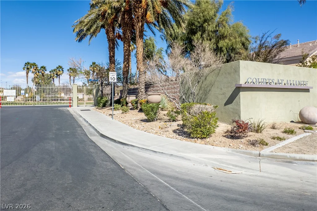 6665 Lookout Lodge, North Las Vegas, NV 89084