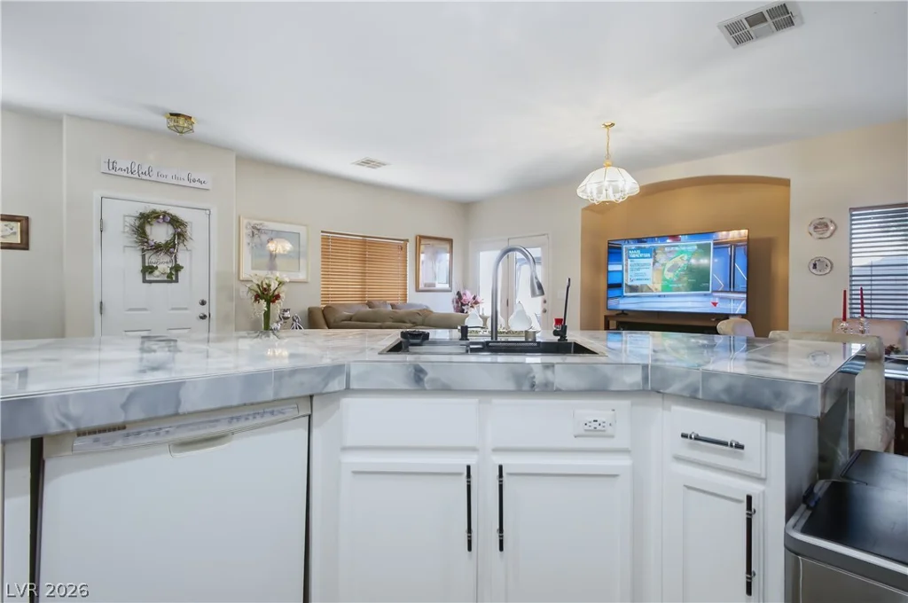 6665 Lookout Lodge, North Las Vegas, NV 89084