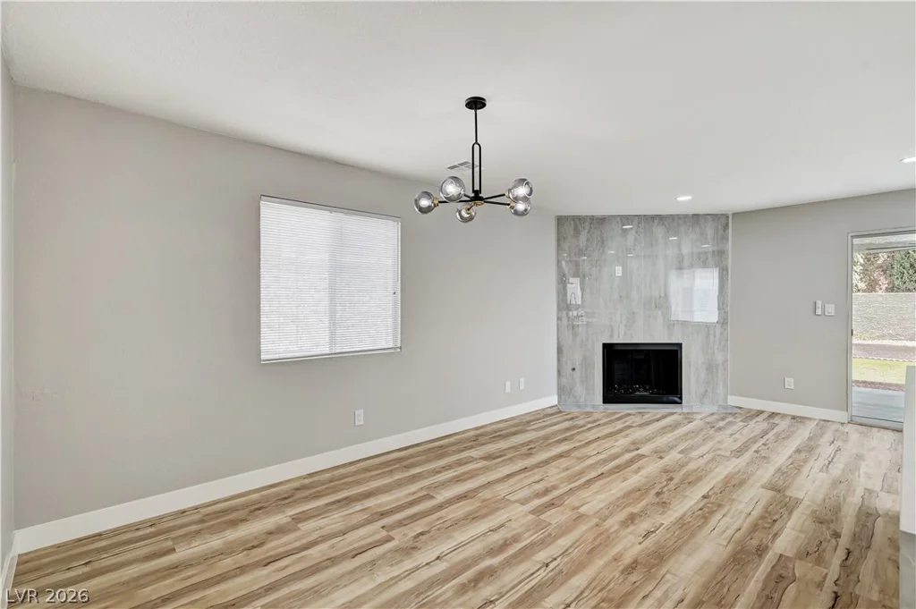 2720 Kennington, Las Vegas, NV 89117