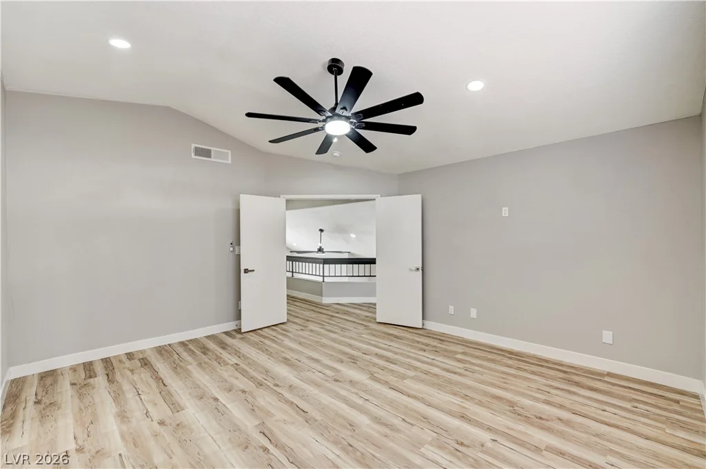 2720 Kennington, Las Vegas, NV 89117