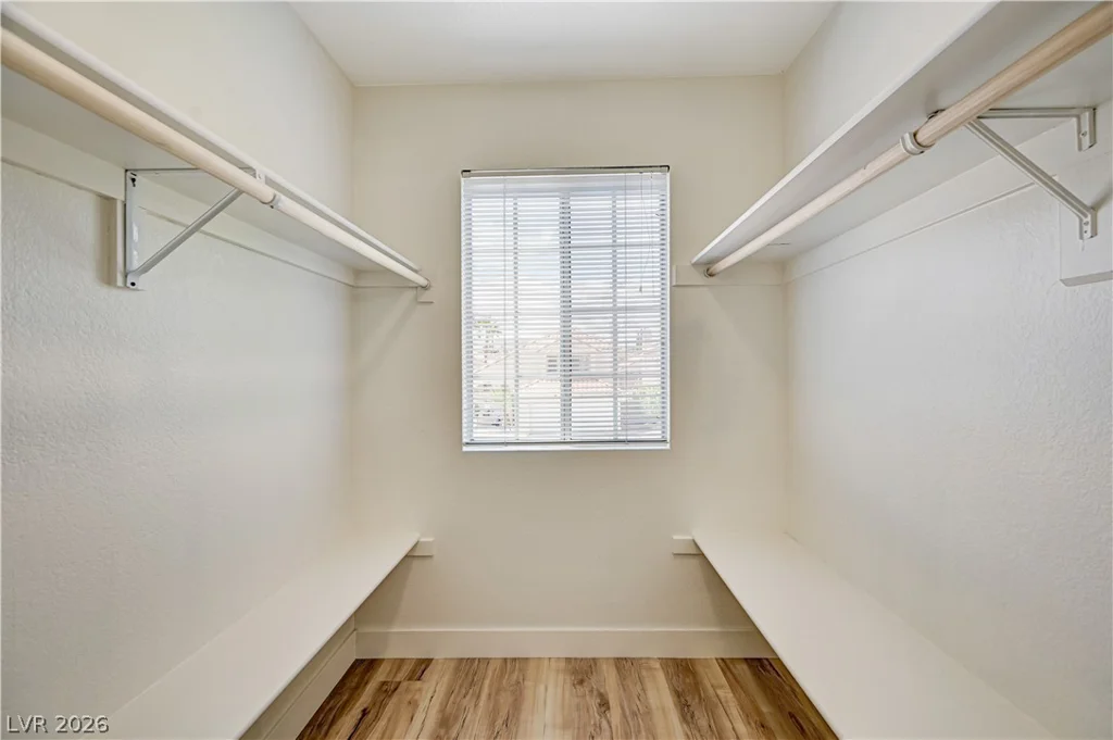 2720 Kennington, Las Vegas, NV 89117