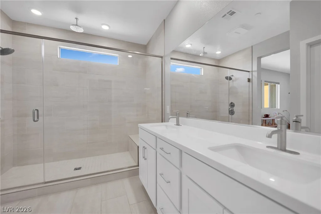 11572 Desert Hollow, Las Vegas, NV 89138