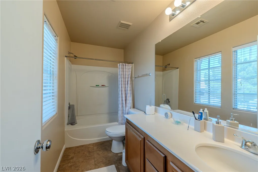 1077 Paradise Coach, Henderson, NV 89002