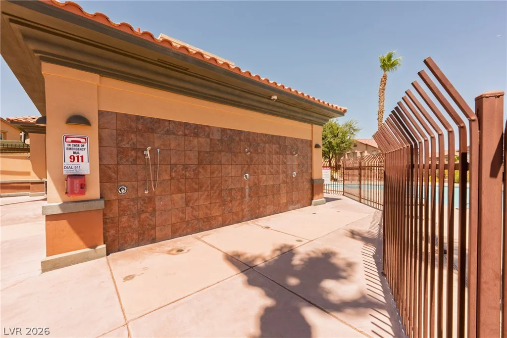 1077 Paradise Coach, Henderson, NV 89002