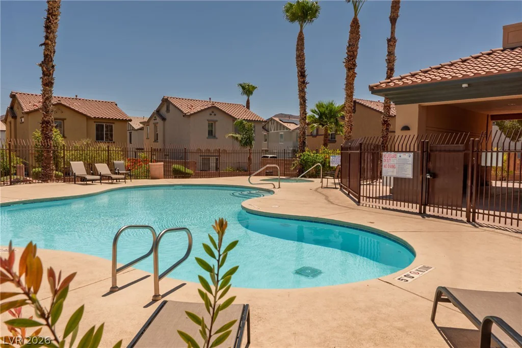 1077 Paradise Coach, Henderson, NV 89002