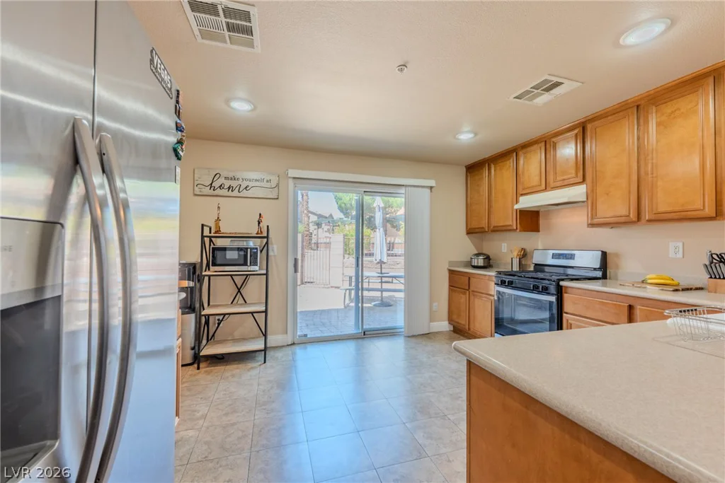 1077 Paradise Coach, Henderson, NV 89002