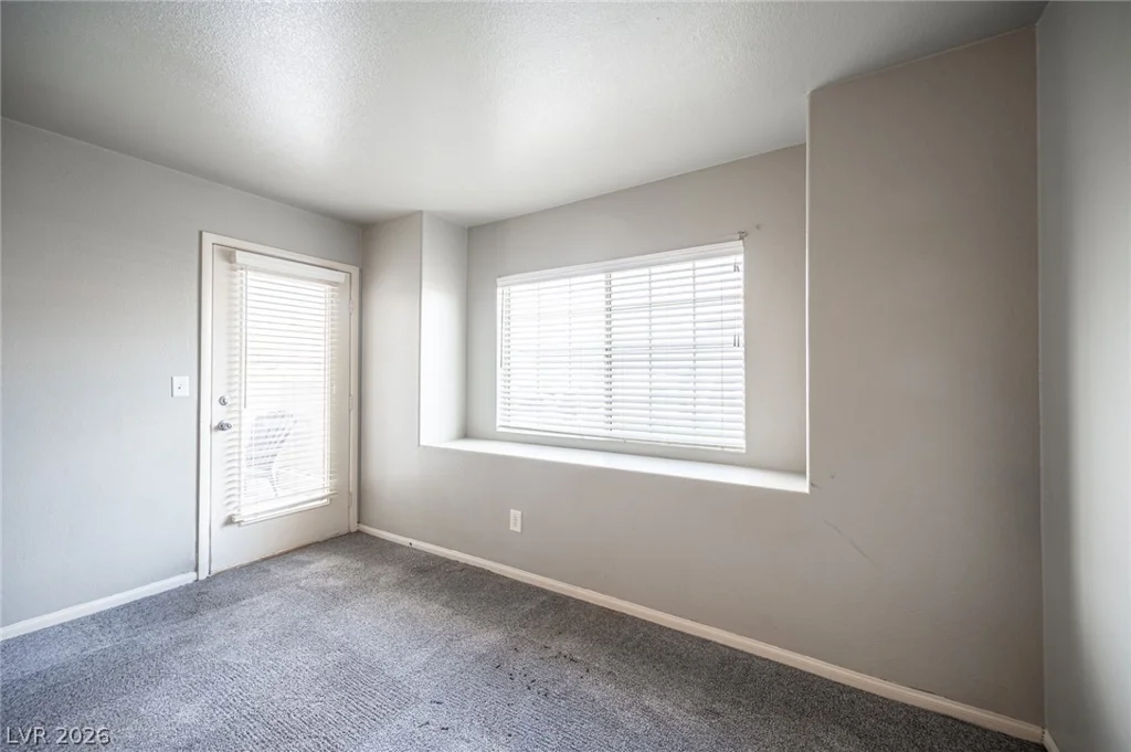3125 Buffalo, Las Vegas, NV 89128