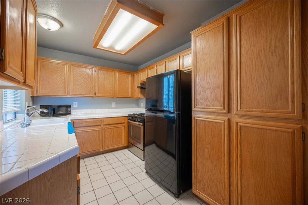 3125 Buffalo, Las Vegas, NV 89128