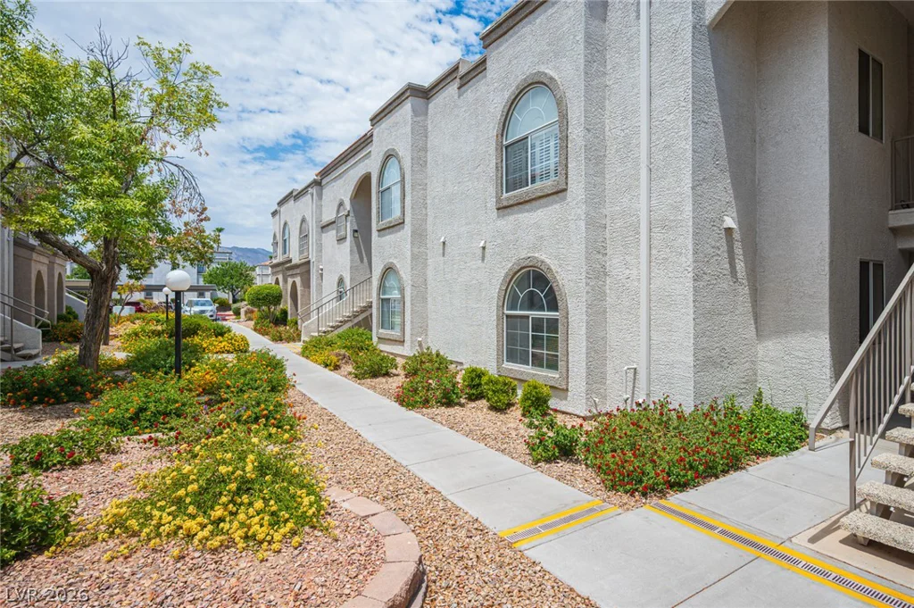 3125 Buffalo, Las Vegas, NV 89128