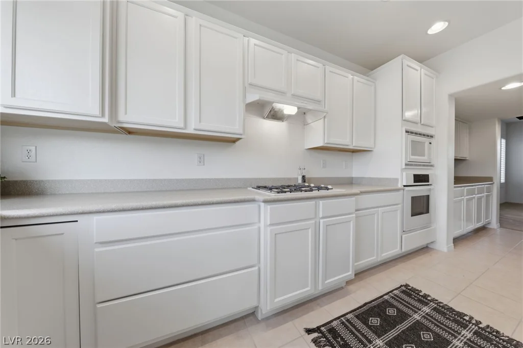 9456 Bluff Ledge, Las Vegas, NV 89149
