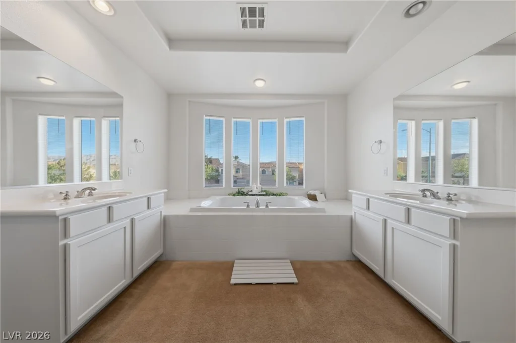 9456 Bluff Ledge, Las Vegas, NV 89149