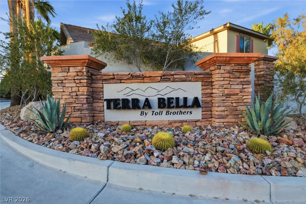 9456 Bluff Ledge, Las Vegas, NV 89149