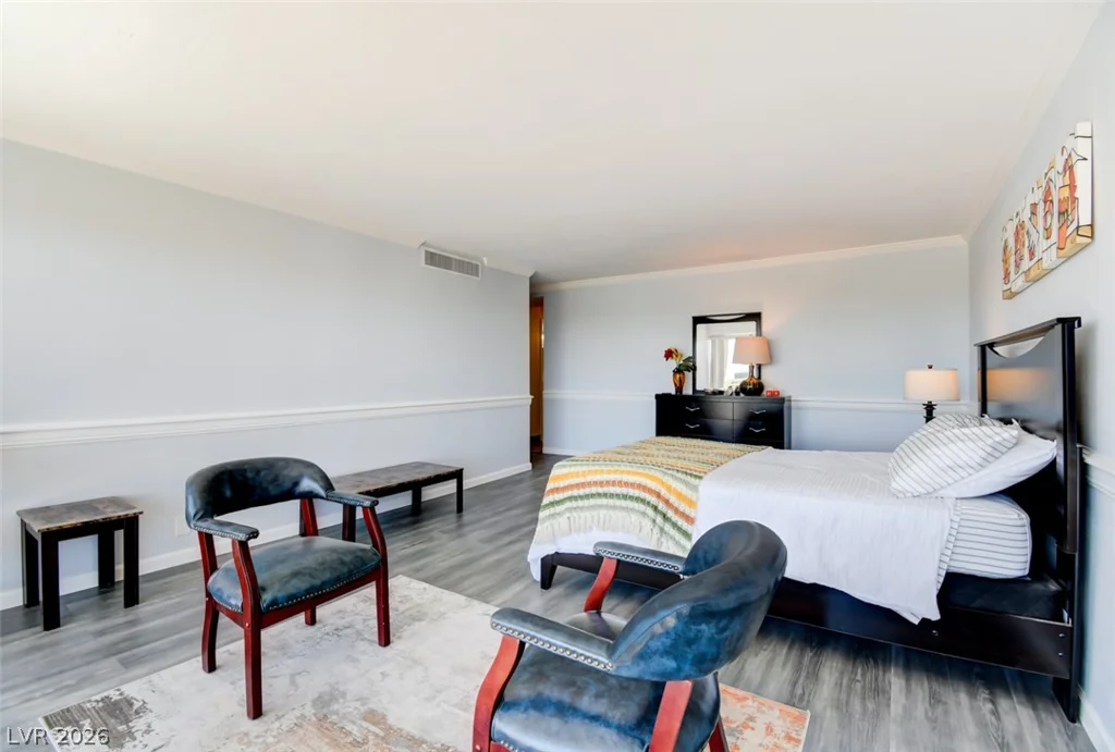 3111 Bel Air, Las Vegas, NV 89109